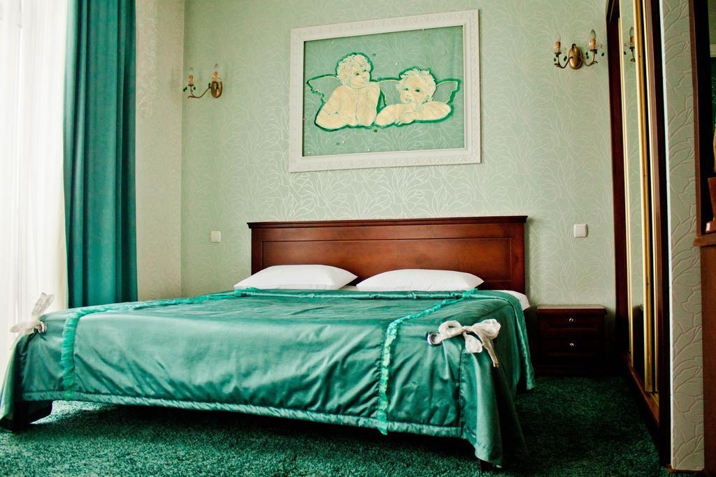 Optima Collection Park Hotel Ivano-Frankivsk Chambre photo