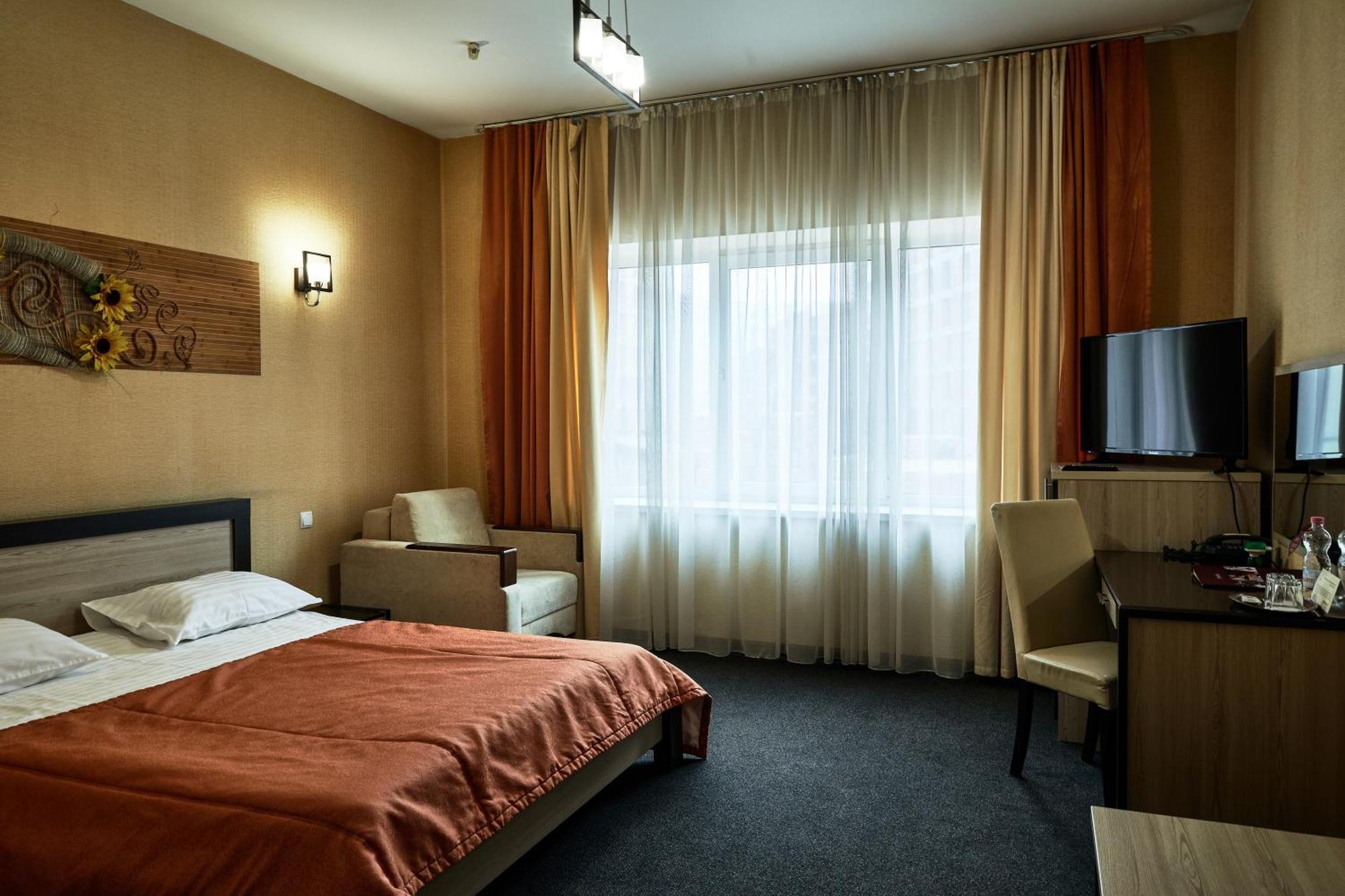 Optima Collection Park Hotel Ivano-Frankivsk Chambre photo