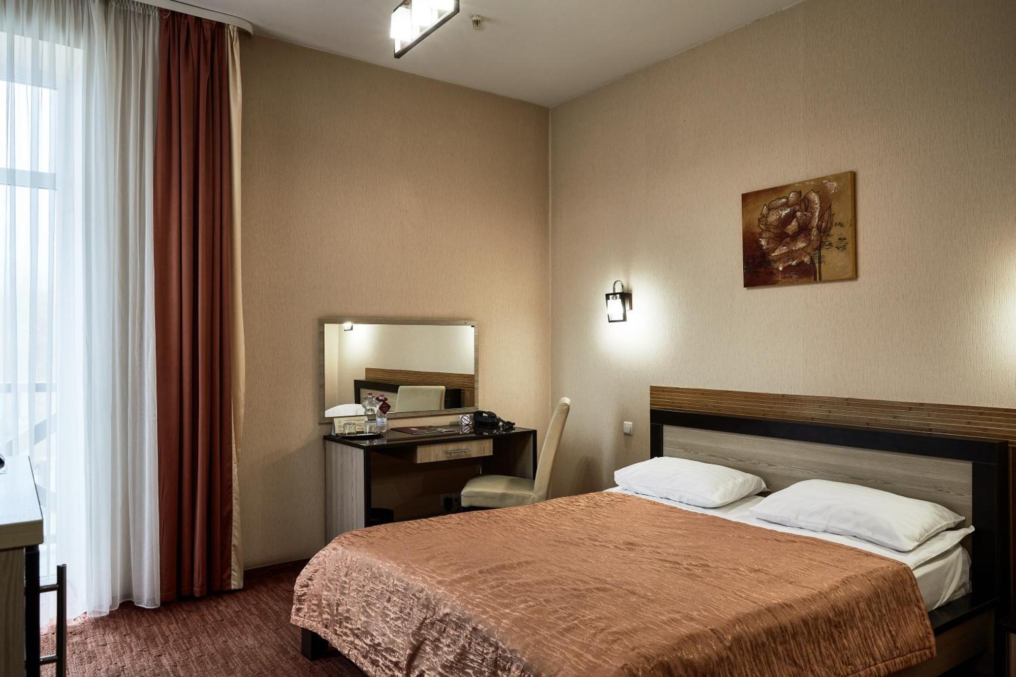 Optima Collection Park Hotel Ivano-Frankivsk Chambre photo
